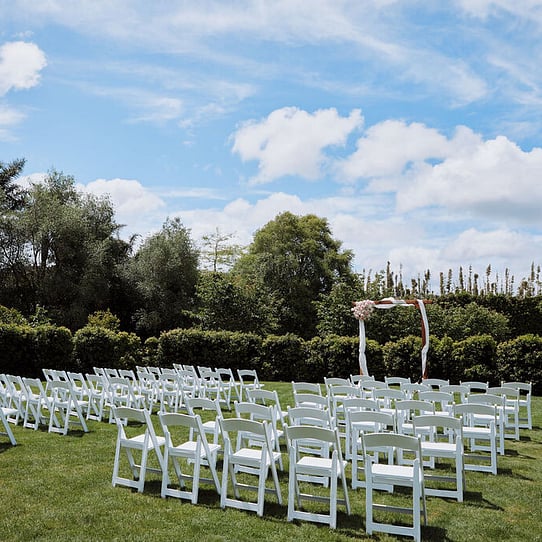 Cherry Blossom Round Wedding Ceremony