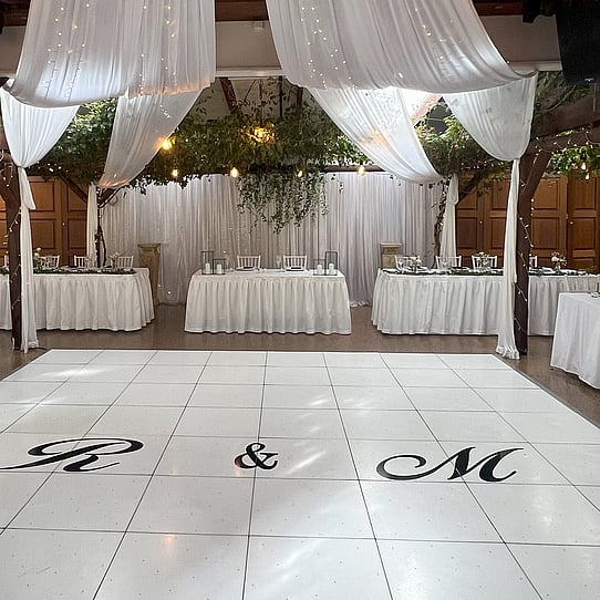 Bridal Table Split for Easy Access