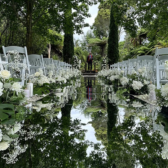 Mirror Panel Aisle at Barrel Waterfall Wedding Ceremony
