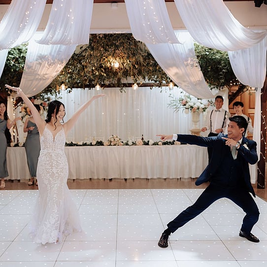 Bride & Groom First Dance