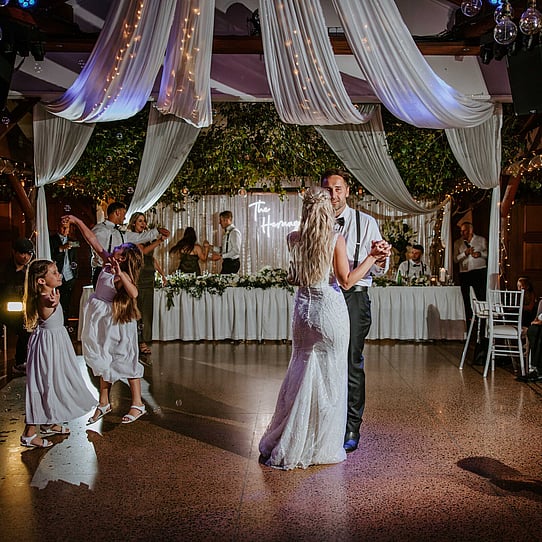 Bride & Groom First Dance