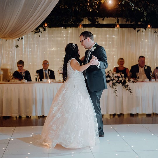 Bride & Groom First Dance