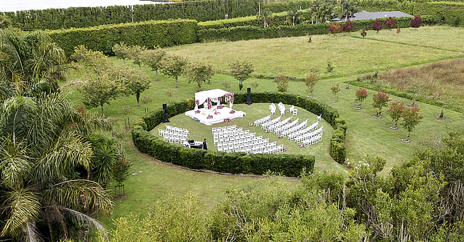 Markovina Estate Cherry Blossom Round Ceremony