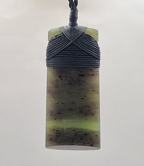 HEI TOKI ADZE PENDANT CATEGORY