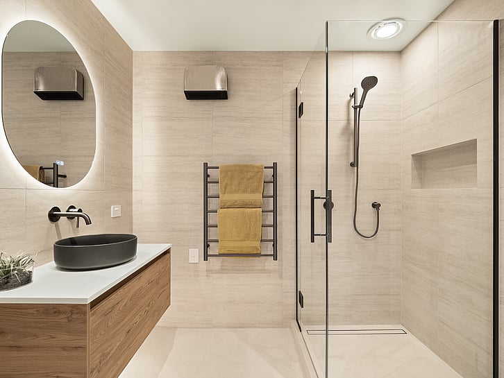 Bathroom image of Highgate Ridge townhouse in Maori Hill by MJW Homes. Dunedin, Otago NZ