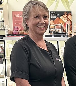 MANDY - RETAIL MANAGER
