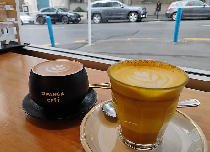 A coffee shared with a colleague brings many benefits at work