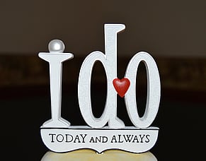 How to Keep the Love Strong from Engagement to "I Do"