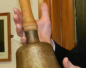 The Bell That Went To War