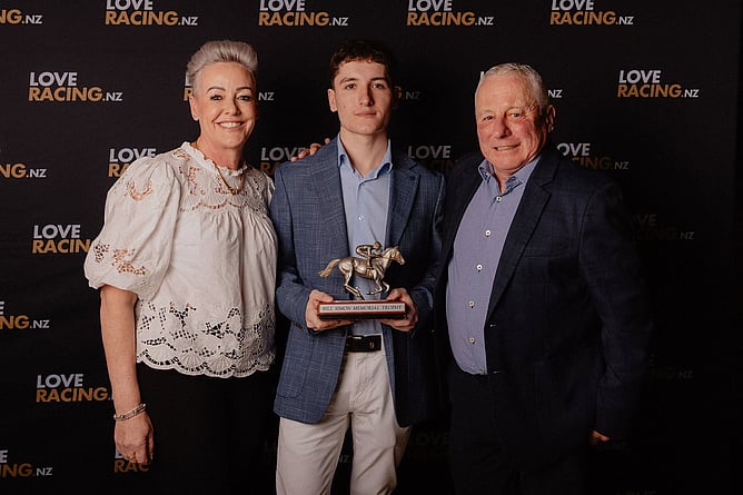 Sam McNab pictured with mother Michelle and father Chris.