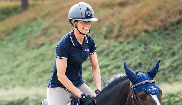 One passion, Helping horses and riders