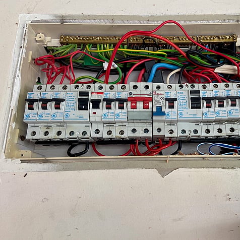 Switchboard with a new energy meter added in Ngatea