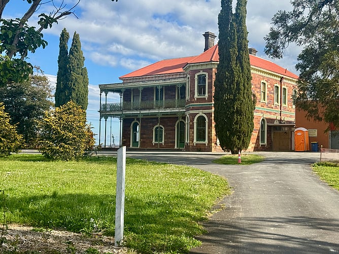 Clark House in Hobsonville, Auckland, built using ceramic blocks from the Clark family pottery works that later became associated with Crown Lynn.