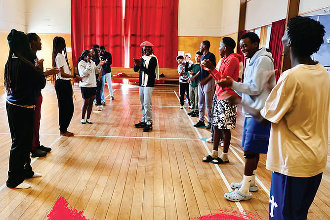 A Mixit creative session with youth