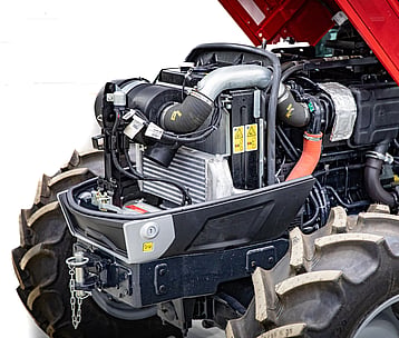 MF 3700 Series Tractor engine