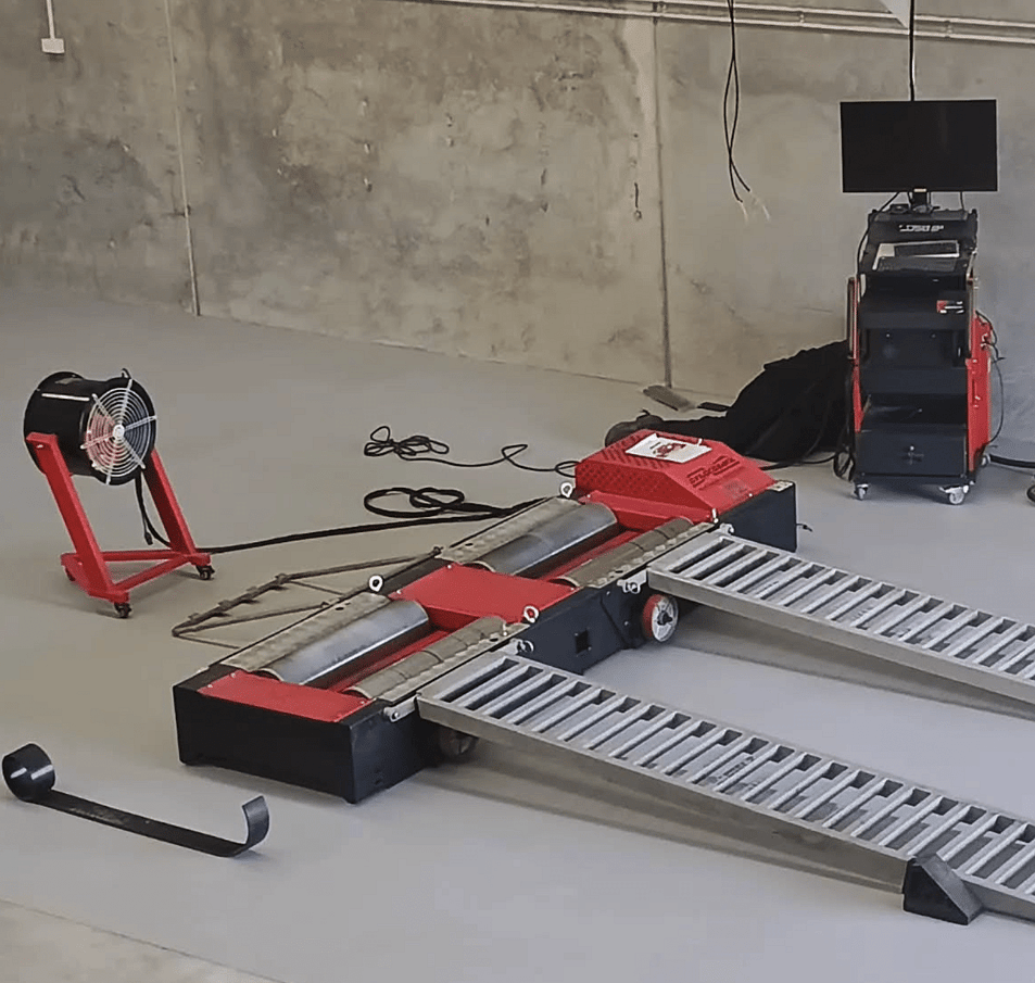 Cosber 2WD 1000 chassis dyno setup with ramps, cooling fan and control cabinet
