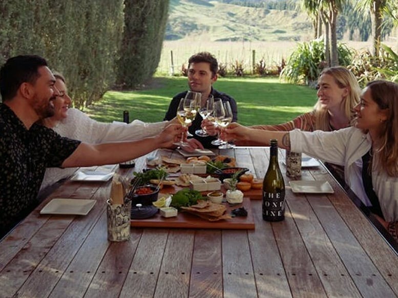 Vineyard lunch in the Waipara Valley